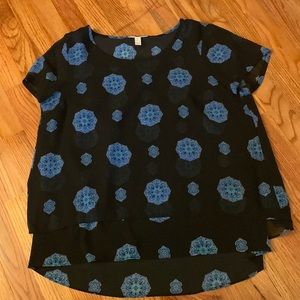 Dana Buchman blouse, two layered